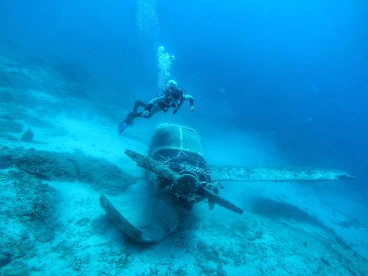 scuba diving at aircraft wreck