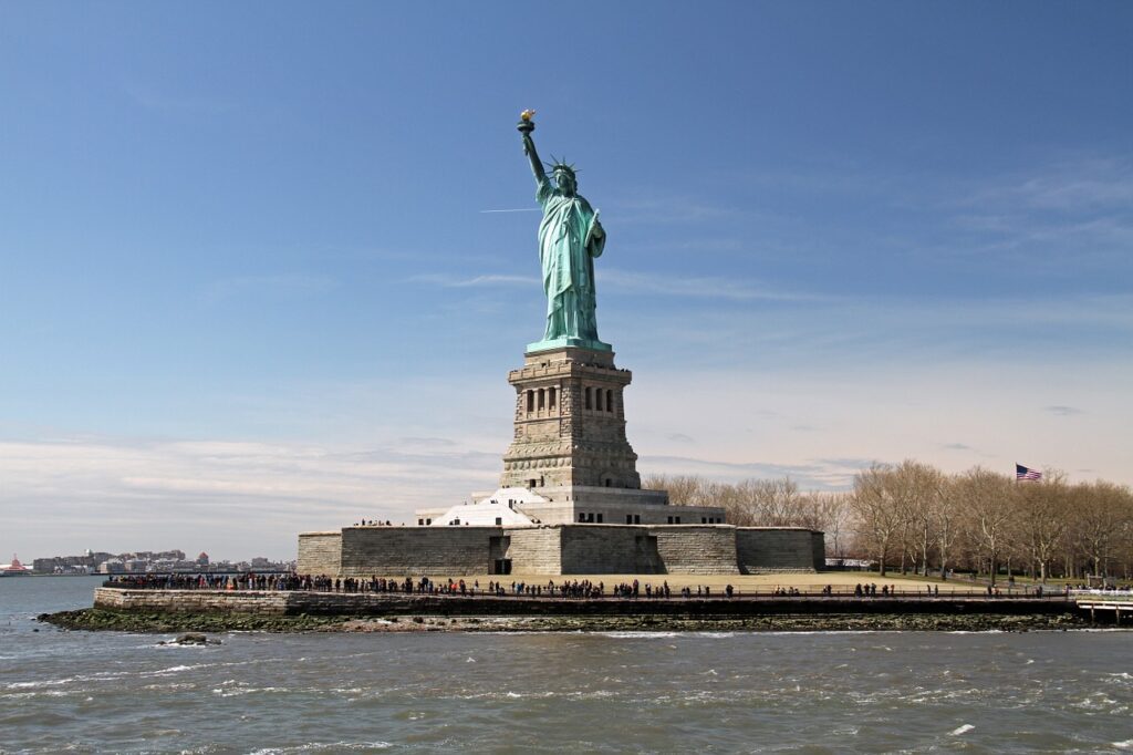 Το άγαλμα της ελευθερίας στην Νέα Υόρκη