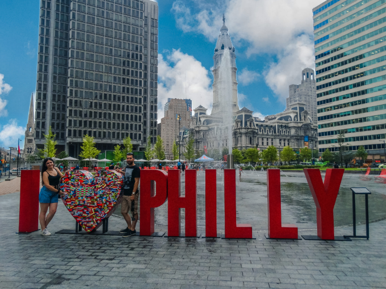 i love philly sign