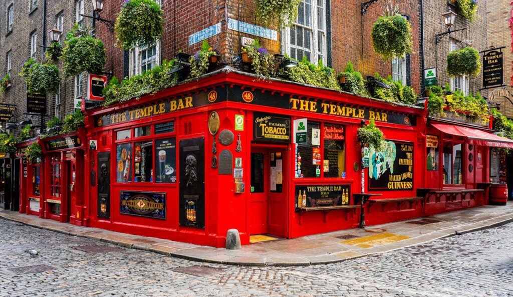 Το διάσημο temple bar στο Δουβλίνο, διάσημος προορισμός για bachelor party